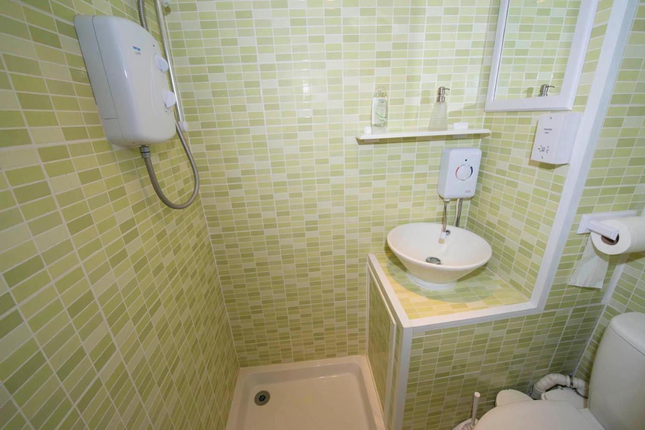 2 Bedroomed Cottage Near Quay Блейкни Экстерьер фото