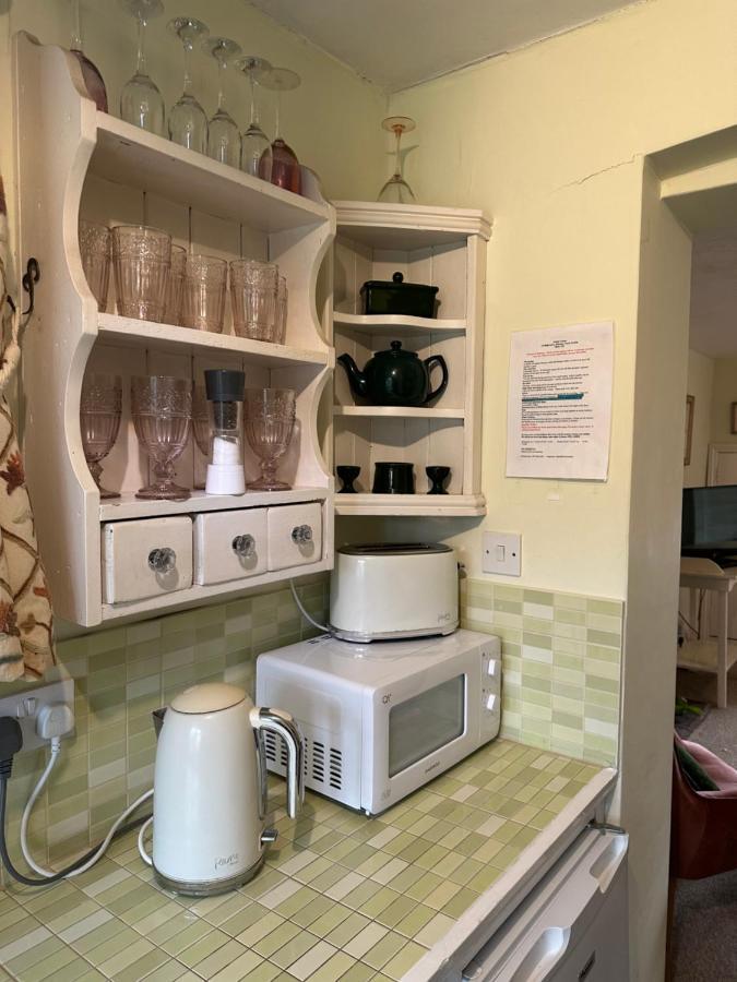 2 Bedroomed Cottage Near Quay Блейкни Экстерьер фото